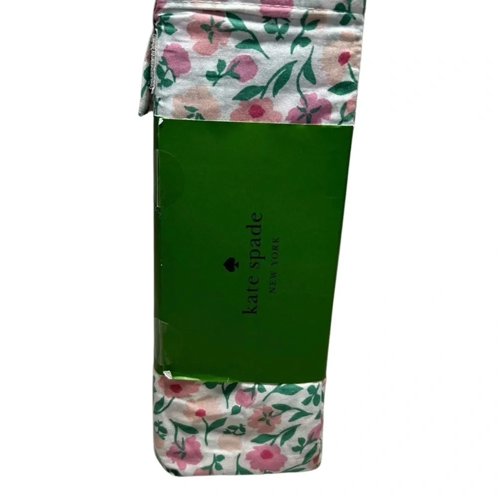 KATE SPADE Full Size 4 piece sheet set Flowers Ditsy Cottage Core Shabby Chic